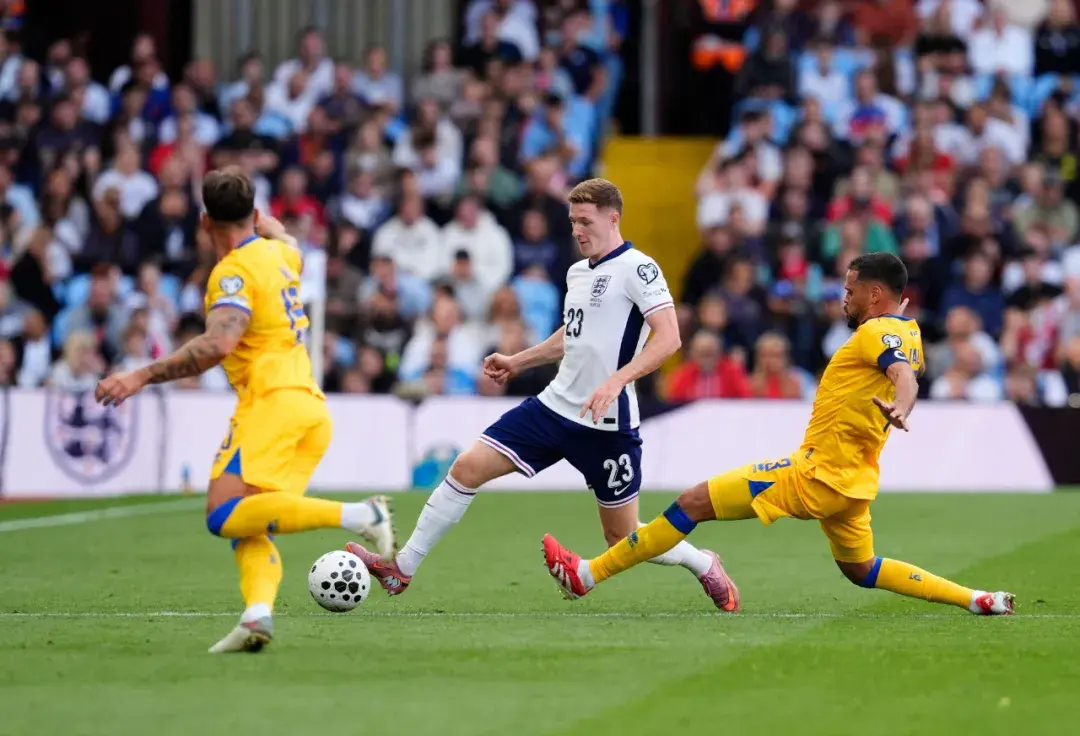 对安道尔顽, 安道尔的比