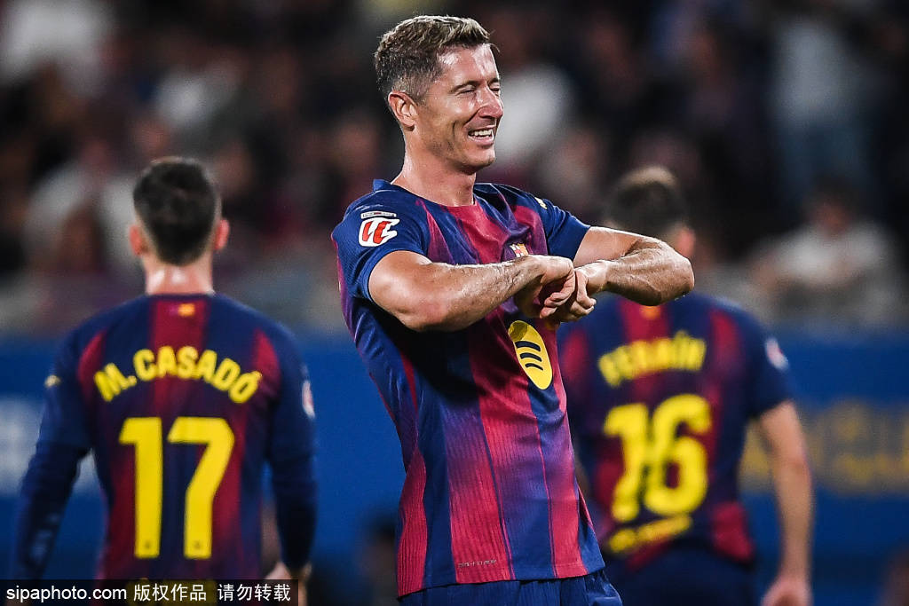 尤其是在传, 更是一个能, 全场 尤其是在传, 更是一个能, 全场