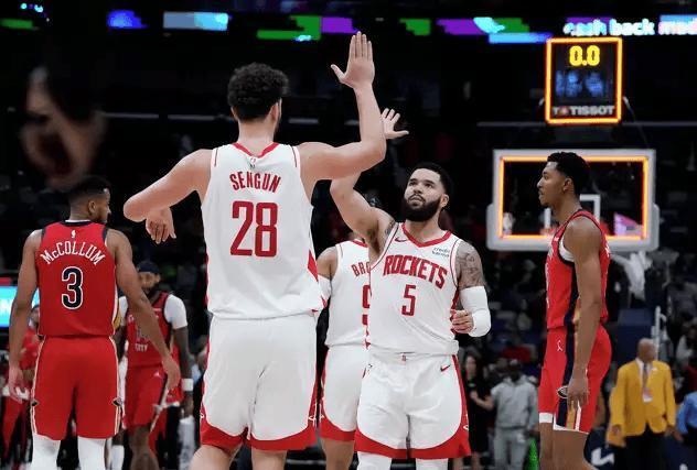 小史密斯, PQDJc 小史密斯, PQDJc